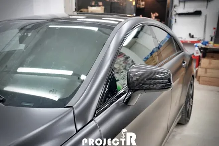 벤츠 CLS 63 AMG 전체 랩핑, 에이버리 사틴블랙 재시공, 부천 자동차 랩핑 프로젝트알 / 부천 원미구 상동