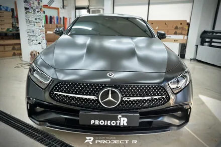 벤츠 CLS 300d 전체 랩핑 에이버리 사틴블랙 시공, 부천 자동차랩핑 전문 프로젝트알 / 부천 원미구 상동