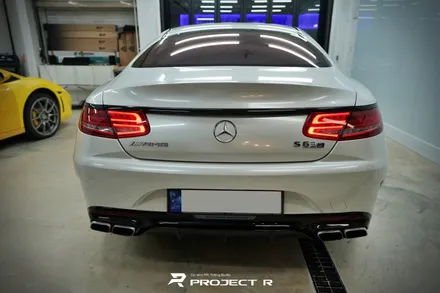 벤츠 S63 AMG 쿠페 에이버리 화이트펄 전체랩핑, 크롬죽이기 시공, 부천랩핑 프로젝트알 / 부천 원미구 상동