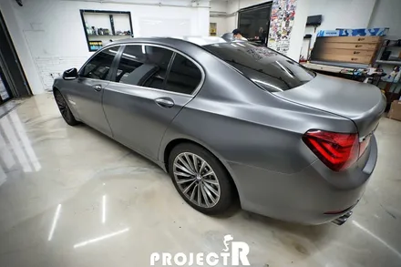 BMW 7시리즈 전체랩핑, 730Ld 에이버리 사틴 그레이 메탈릭 자동차 래핑 by 인천 랩핑 전문점 프로젝트알 / 부천 원미구 상동