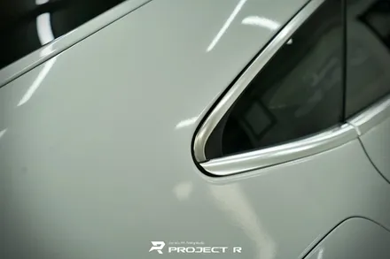 벤츠 AMG GT 4도어 에이버리 유광 화이트 전체 랩핑, 부천 자동차랩핑 프로젝트알 / 부천 원미구 상동