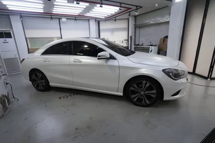 벤츠 CLA 200d 전체 랩핑, 에이버리 슈프림 사틴 화이트펄 시공기 by 인천 / 부천 원미구 상동