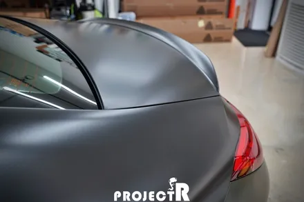 벤츠 CLS 300d 에이버리 사틴블랙 전체 랩핑 시공, 부천 자동차랩핑은 프로젝트알 / 부천 원미구 상동