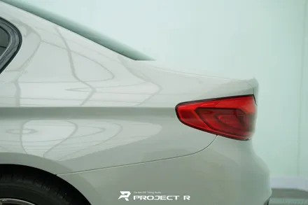 BMW 5시리즈 530i 전체 랩핑 재시공, 비닐프로그 고광택 게인스보로 그레이, 부천 프로젝트알 / 부천 원미구 상동