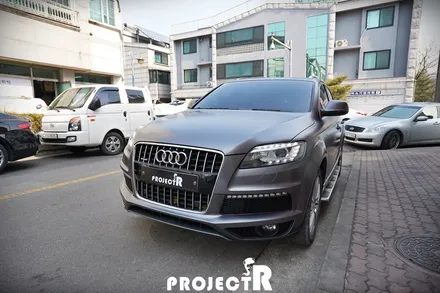 아우디 Q7 에이버리 사틴 그레이 전체 랩핑 + 블랙브러쉬 실내 랩핑 by 프로젝트R / 부천 원미구 상동
