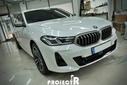 BMW 5시리즈 5GT 그릴 포인트 랩핑 크롬 죽이기 및 본넷 헤드라이트 PPF 보호필름 시공기 by 프로젝트알 / 부천 원미구 상동