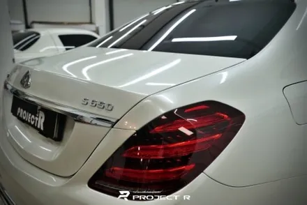 벤츠 S클래스 마이바흐 전체 랩핑, S650 에이버리 유광 화이트펄 자동차 랩핑 시공 in 프로젝트알 / 부천 원미구 상동