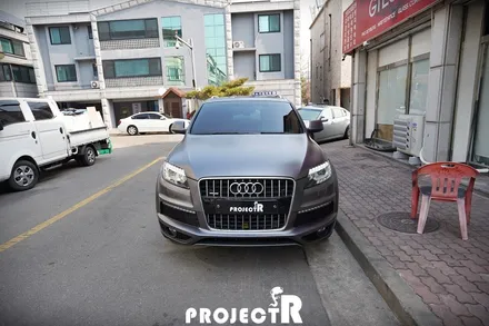 아우디 Q7 에이버리 사틴 그레이 전체 랩핑 + 블랙브러쉬 실내 랩핑 by 프로젝트R / 부천 원미구 상동