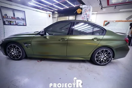 BMW 3시리즈 드레스업 전체 랩핑, 에이버리 데니슨 사틴 호프그린 메탈릭 자동차 래핑 by 부천상동 프로젝트알 / 부천 원미구 상동