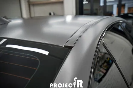 BMW 5시리즈 528i 에이버리 사틴그레이 전체 랩핑, 부천 자동차 래핑 전문 프로젝트R / 부천 원미구 상동
