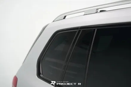 부천 랩핑, BMW X7 사고수리 후 부분 랩핑 재시공, 에이버리 사틴 실버메탈릭 / 부천 원미구 상동
