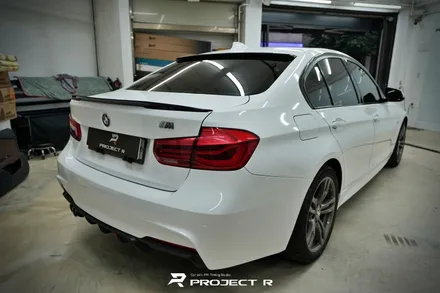 BMW 3시리즈 전체 랩핑, 에이버리 유광 화이트 시공, 부천 자동차랩핑 전문 프로젝트알 / 부천 원미구 상동