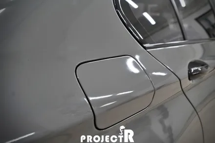 BMW 5시리즈 전체 랩핑, 에이버리 락그레이 자동차 래핑 by 부천 랩핑 전문 프로젝트R / 부천 원미구 상동