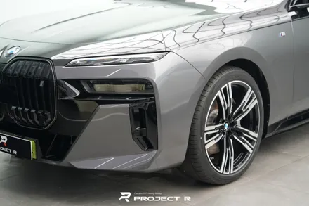 BMW i7 부천 투톤 랩핑, 크롬죽이기, 울트라핏 전체PPF 시공 후기 / 부천 원미구 상동