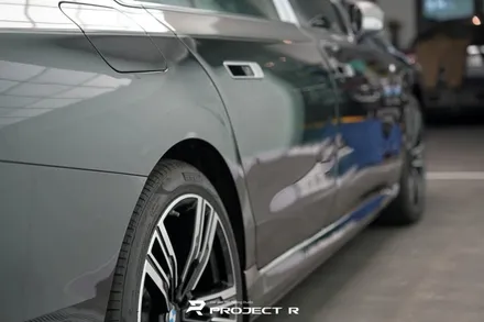BMW 7시리즈 듀오톤 랩핑, 750e 오토벨벳 리페어블랙 시공 부천랩핑 프로젝트알 / 부천 원미구 상동