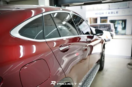 벤츠 GLC 300e 쿠페 전체 랩핑, 비닐프로그 고광택 루퍼스 레드, 부천랩핑 프로젝트알 / 부천 원미구 상동
