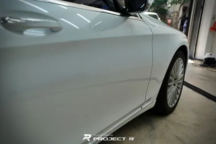 벤츠 S클래스 S400 전체 랩핑 재시공, 비닐프로그 고광택 화이트펄, 부천 자동차래핑 프로젝트R / 부천 원미구 상동