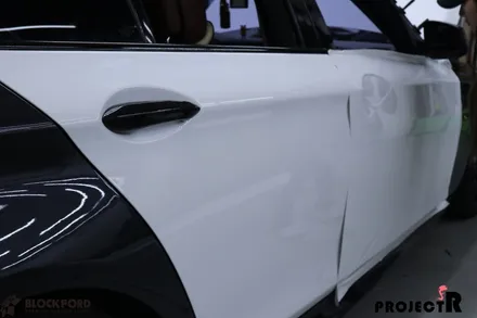 부천랩핑 BMW 520d 전체랩핑 에이버리 유광화이트 래핑시공기 / 부천 원미구 상동