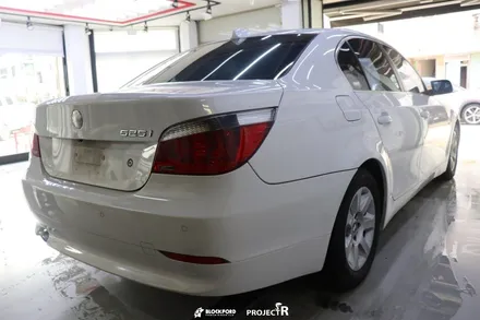 부천랩핑전문점 프로젝트알 bmw e60 5시리즈 3m1080유광블루라즈베리 전체랩핑시공 / 부천 원미구 상동