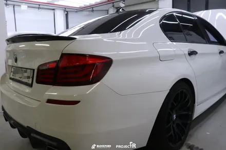 부천랩핑 전문점 bmw 520d 블랙유광 전체시공기 / 부천 원미구 상동