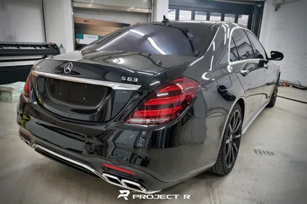 벤츠 S63 AMG 전체 랩핑, 에이버리 유광 화이트펄 시공 in 부천랩핑 프로젝트알 / 부천 원미구 상동