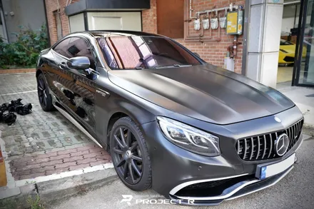 벤츠 S63 AMG 쿠페 에이버리 화이트펄 전체랩핑, 크롬죽이기 시공, 부천랩핑 프로젝트알 / 부천 원미구 상동