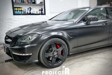 벤츠 CLS 63 AMG 전체 랩핑, 에이버리 사틴블랙 재시공, 부천 자동차 랩핑 프로젝트알 / 부천 원미구 상동