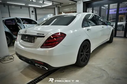 벤츠 S63 AMG 에이버리 유광 화이트펄 전체 랩핑, 부천 자동차랩핑 프로젝트알 / 부천 원미구 상동