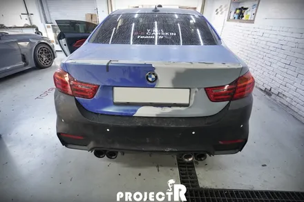 BMW 4시리즈 사고 부분 랩핑, 에이버리 슈프림 사틴 웨이브 블루 메탈릭 by 부천 자동차 래핑 전문 프로젝트R / 부천 원미구 상동