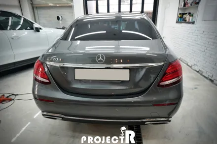 벤츠 E클래스 E220d 전체 랩핑, 비닐프로그 네온그린 자동차 래핑 by 인천랩핑 프로젝트R / 부천 원미구 상동