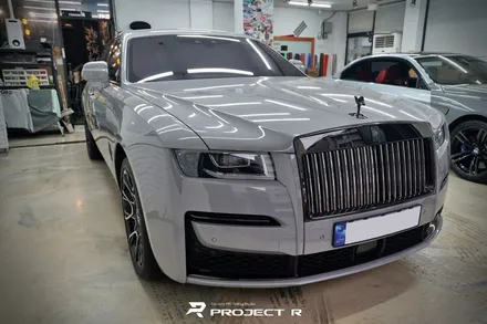 롤스로이스 고스트 블랙뱃지 전체 랩핑, 에이버리 유광 화이트 전체 시공, 부천 상동 프로젝트R / 부천 원미구 상동