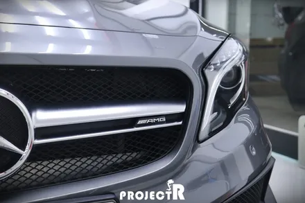 벤츠 GLA45 AMG 에이버리 유광 레드 포인트 그릴 랩핑 by 부천 프로젝트R / 부천 원미구 상동