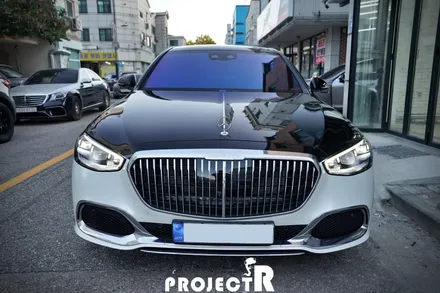 벤츠 S580 S클래스 마이바흐 투톤 랩핑, 하단 에이버리 유광 화이트펄 시공 / 부천랩핑 프로젝트알 / 부천 원미구 상동