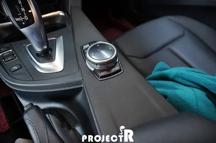 BMW 3시리즈 실내 랩핑, 3M1080 매트 매트릭스 블랙 by 부천 자동차래핑 전문 프로젝트R / 부천 원미구 상동