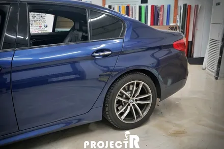 BMW 5시리즈 전체 랩핑, 520d 에이버리 락그레이 시멘트 랩핑, 부천 자동차래핑 프로젝트알 / 부천 원미구 상동