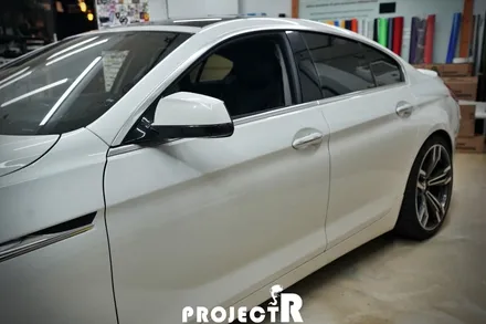 BMW 6시리즈 640d 에이버리 사틴 바솔트 메탈릭 전체 랩핑 시공 in 부천랩핑 프로젝트알 / 부천 원미구 상동