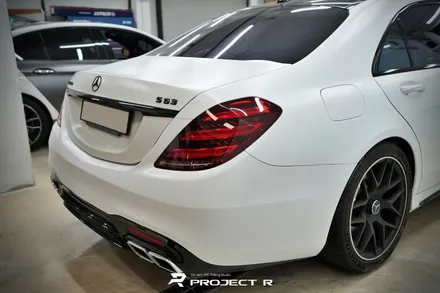 벤츠 S63 AMG 사고후 부분 랩핑 재시공, 에이버리 사틴 화이트, 부천랩핑 프로젝트알 / 부천 원미구 상동