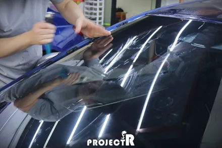 BMW 5시리즈 전면 유리보호를 위한PPF, 윈드쉴드 시공 후기 by 부천 프로젝트R / 부천 원미구 상동