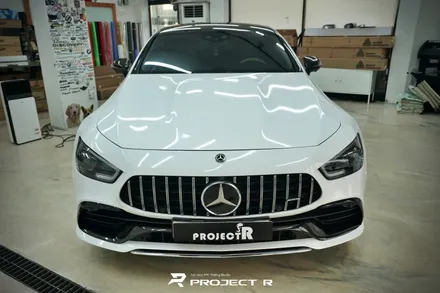 벤츠 AMG GT 4도어 에이버리 유광 화이트 전체 랩핑, 부천 자동차랩핑 프로젝트알 / 부천 원미구 상동
