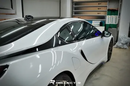 BMW i8 에이버리 유광 화이트펄 전체 랩핑, 부천 자동차랩핑 프로젝트알 / 부천 원미구 상동