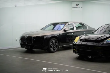 BMW 7시리즈 듀오톤 랩핑, 750e 오토벨벳 리페어블랙 시공 부천랩핑 프로젝트알 / 부천 원미구 상동