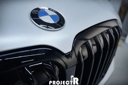 BMW X7 에이버리 사틴 화이트펄 전체 랩핑 및 크롬 죽이기 부분 랩핑 시공기 by 부천 프로젝트R / 부천 원미구 상동