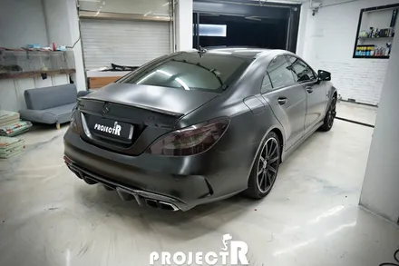 벤츠 CLS63 AMG 전체 랩핑, 에이버리 사틴블랙 자동차 래핑 by 인천 프로젝트R / 부천 원미구 상동