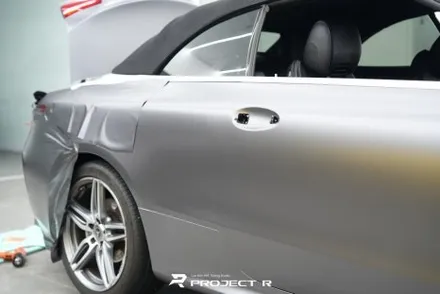 벤츠 E클래스 E450 카브리올레 전체 랩핑, 3M 사틴 다크그레이 시공, 부천 프로젝트알 / 부천 원미구 상동