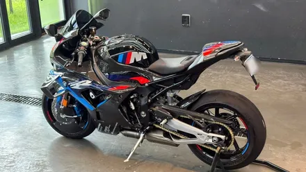 강남,송파 바이크디테일링세차 \' BMW M1000RR \' 체인케어까지 한번에! / 성남, 판교, 분당, 용인