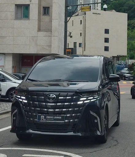 성남, 분당 석회물제거 \' 도요타 알파드 \' 장마철 지하주차장 천장균열로 낙수피해! / 성남, 판교, 분당, 용인