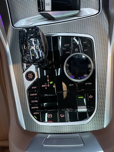 보정동손세차 \'BMW X6\' 휠 분진, 오염물 디테일링 작업으로 깔끔하게 제거 / 성남, 판교, 분당, 용인