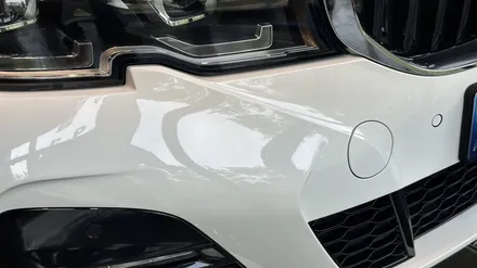 [ 성남동 세차 ] \' BMW 330E \' 디테일링 작업과 스톤칩 발생으로 순정 BMW 페인트 붓펜으로 커버업 / 성남, 판교, 분당, 용인