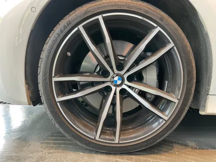 [ 성남동 세차 ] \' BMW 330E \' 디테일링 작업과 스톤칩 발생으로 순정 BMW 페인트 붓펜으로 커버업 / 성남, 판교, 분당, 용인