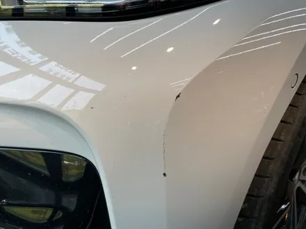 [ 성남동 세차 ] \' BMW 330E \' 디테일링 작업과 스톤칩 발생으로 순정 BMW 페인트 붓펜으로 커버업 / 성남, 판교, 분당, 용인